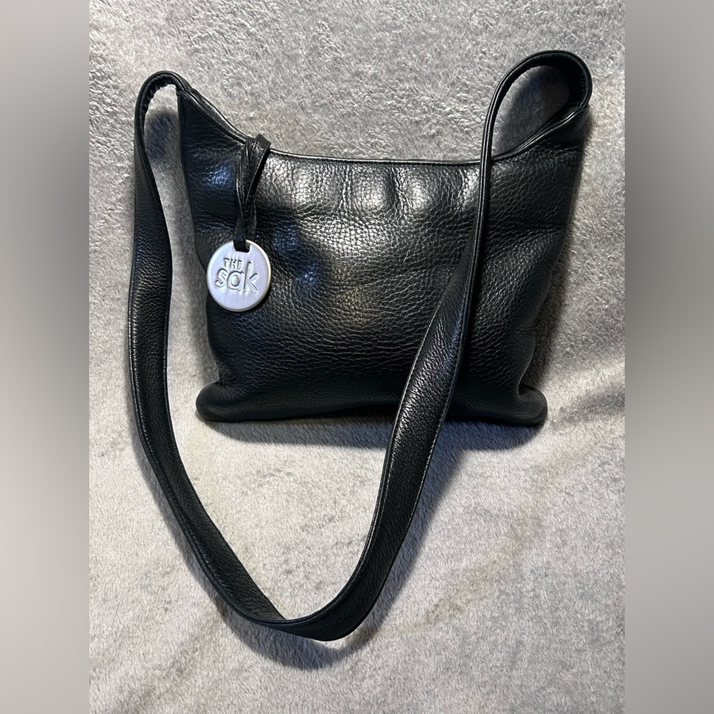 The Sak Genuine Leather Shoulder Bag - Picture 3 of 8